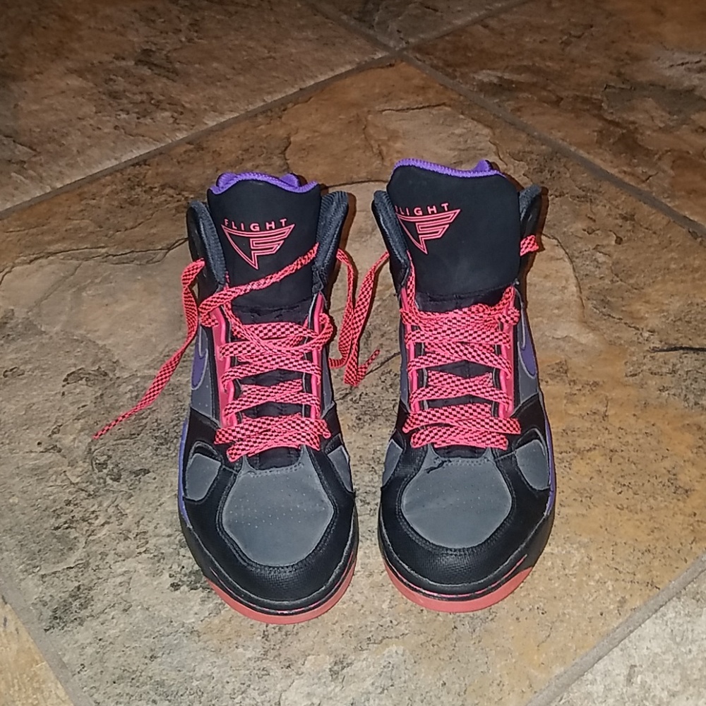Nike Flight - Picture 2 of 5